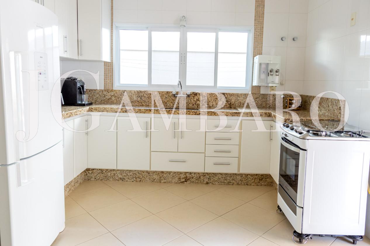 Casa de Condomínio à venda com 3 quartos, 250m² - Foto 7