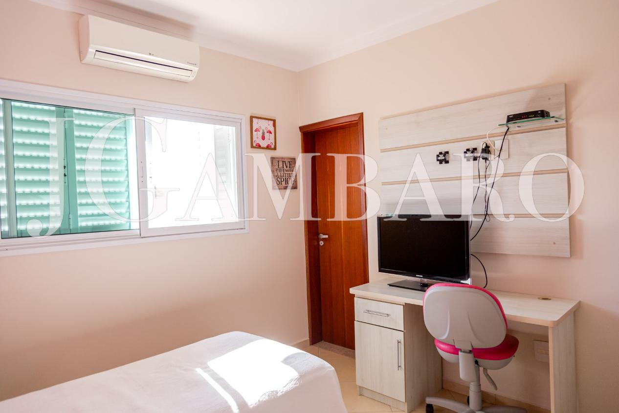 Casa de Condomínio à venda com 3 quartos, 250m² - Foto 11