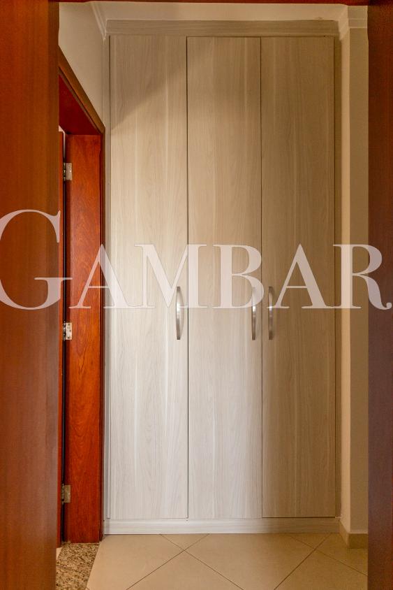 Casa de Condomínio à venda com 3 quartos, 250m² - Foto 14