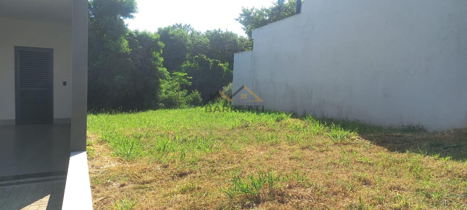 Terreno, 246 m² - Foto 1