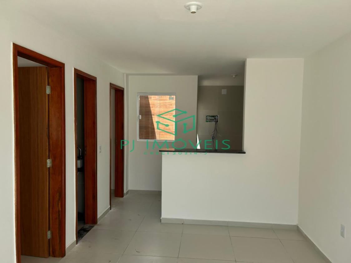 Casa à venda com 2 quartos, 45m² - Foto 8