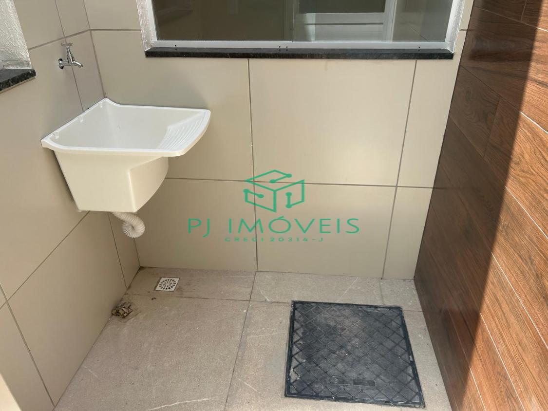Casa à venda com 2 quartos, 45m² - Foto 16