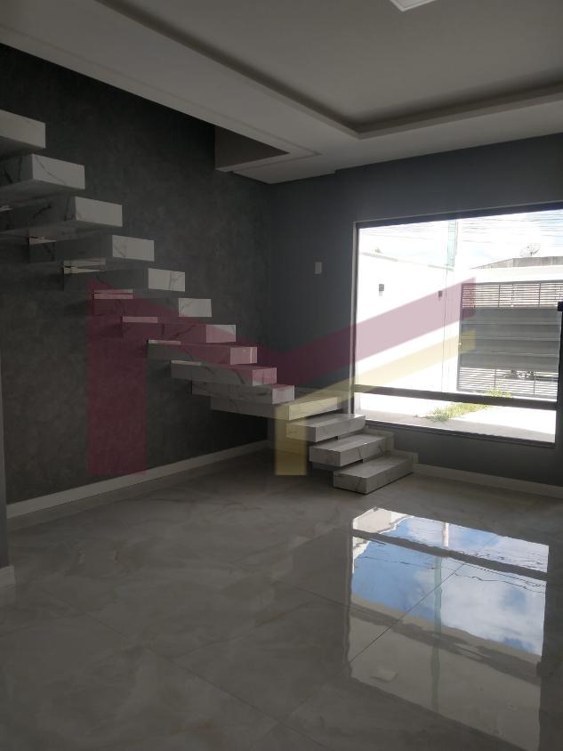 Casa à venda e aluguel com 4 quartos, 142m² - Foto 2