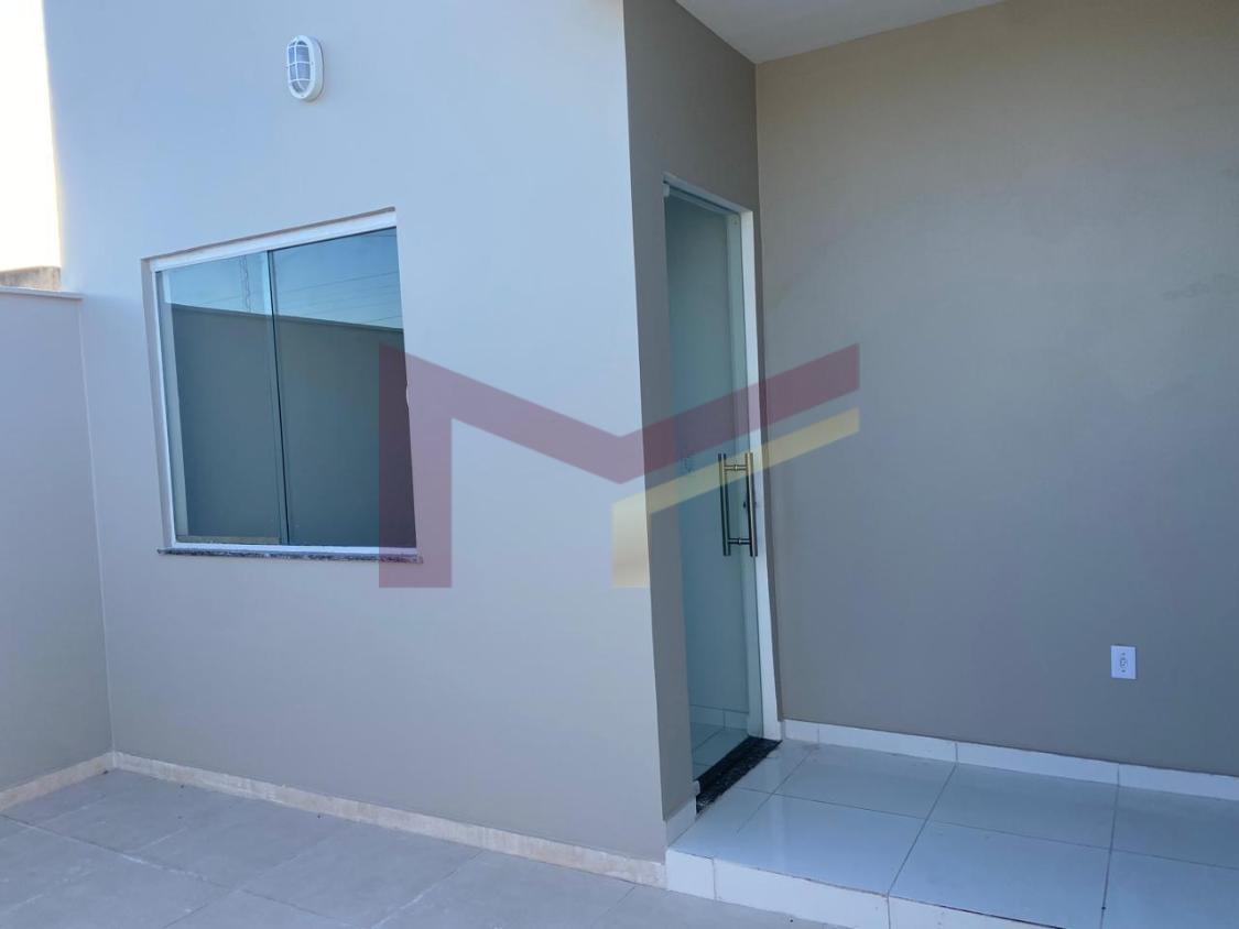 Casa à venda com 2 quartos, 57m² - Foto 3