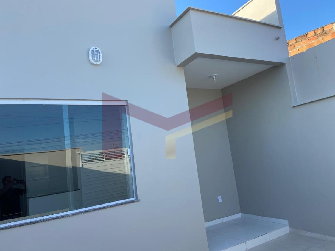 Casa à venda com 2 quartos, 57m² - Foto 13