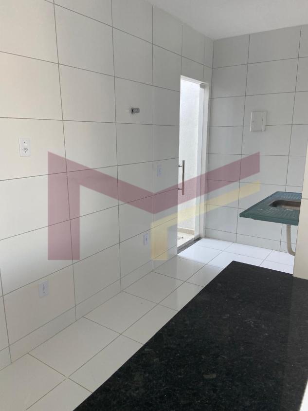 Casa à venda com 2 quartos, 57m² - Foto 14