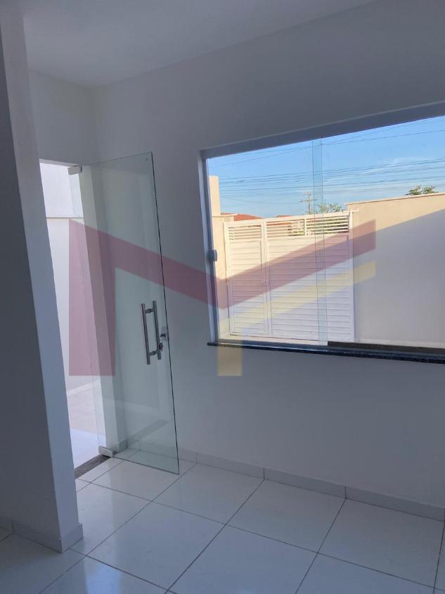 Casa à venda com 2 quartos, 57m² - Foto 18