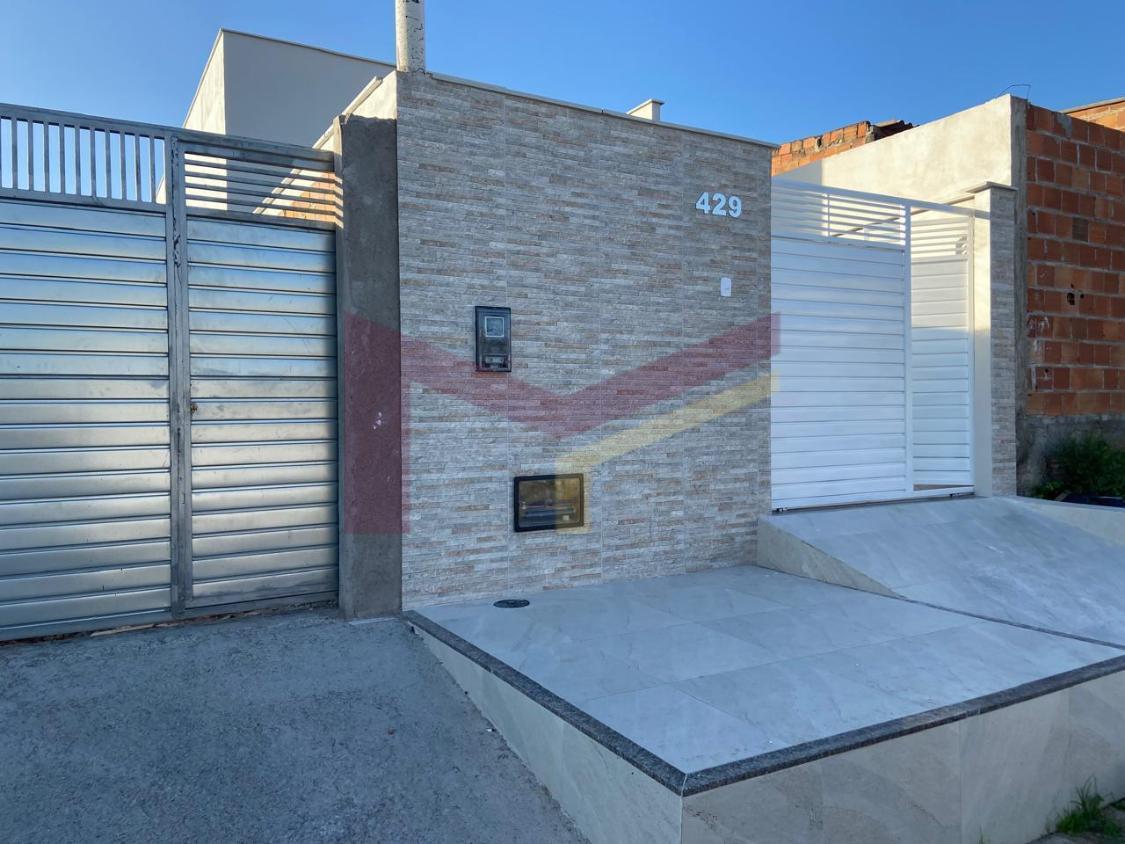 Casa à venda com 2 quartos, 57m² - Foto 8