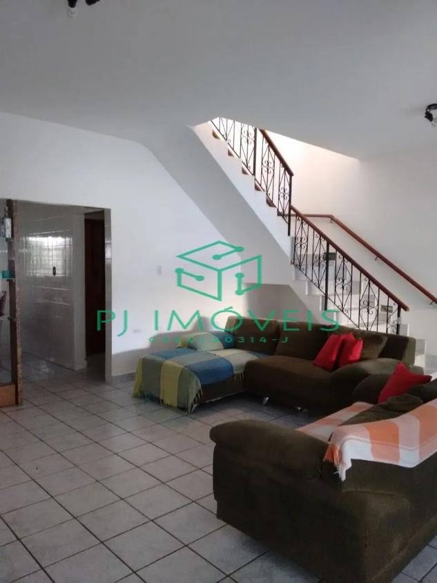 Casa para alugar com 6 quartos, 300m² - Foto 2