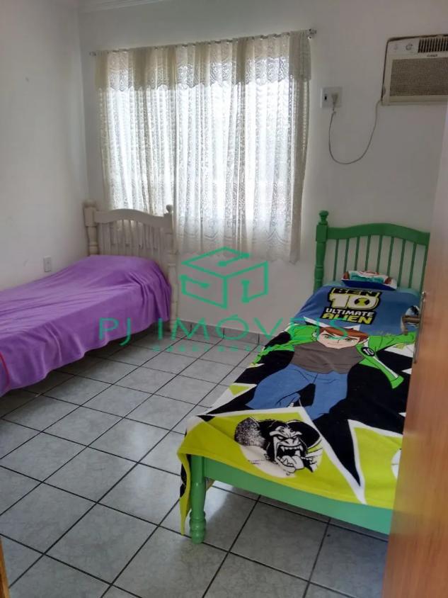 Casa para alugar com 6 quartos, 300m² - Foto 16