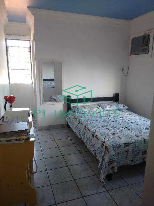 Casa para alugar com 6 quartos, 300m² - Foto 11