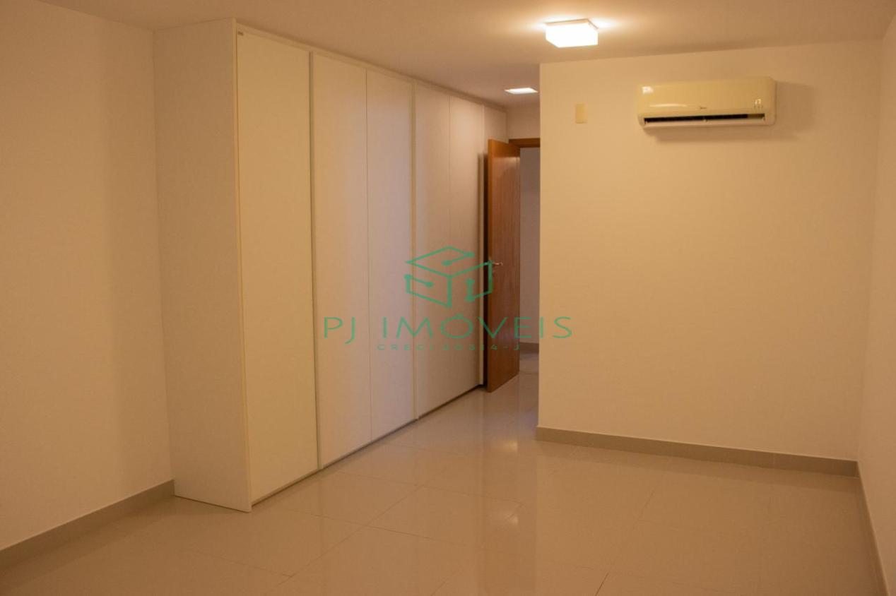 Apartamento à venda com 4 quartos, 238m² - Foto 10