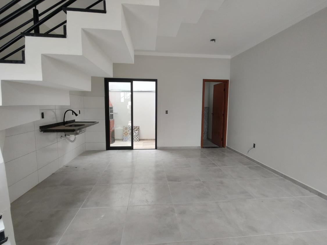 Casa, 2 quartos, 57 m² - Foto 1