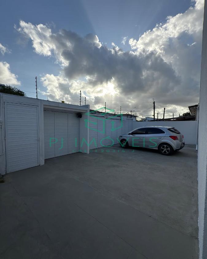 Casa de Condomínio à venda e aluguel com 3 quartos, 75m² - Foto 2