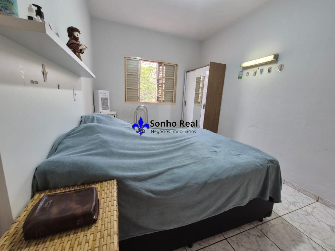 Casa à venda com 3 quartos, 174m² - Foto 13