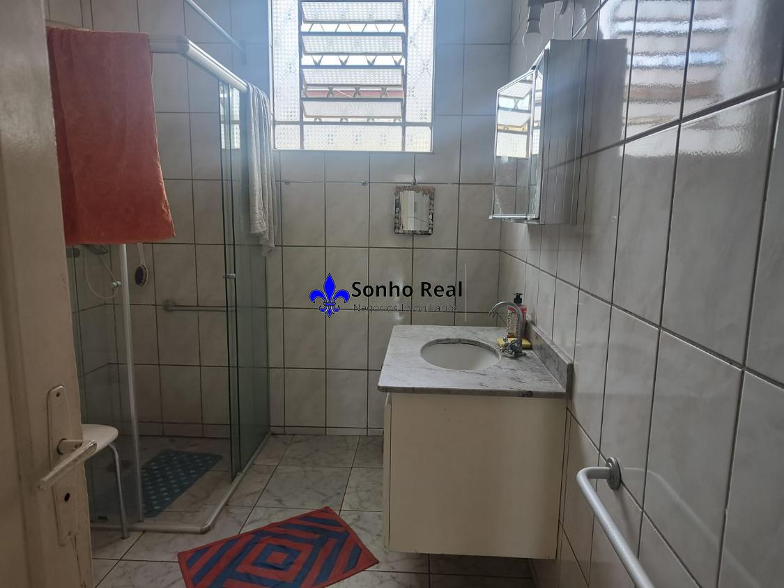 Casa à venda com 3 quartos, 174m² - Foto 8