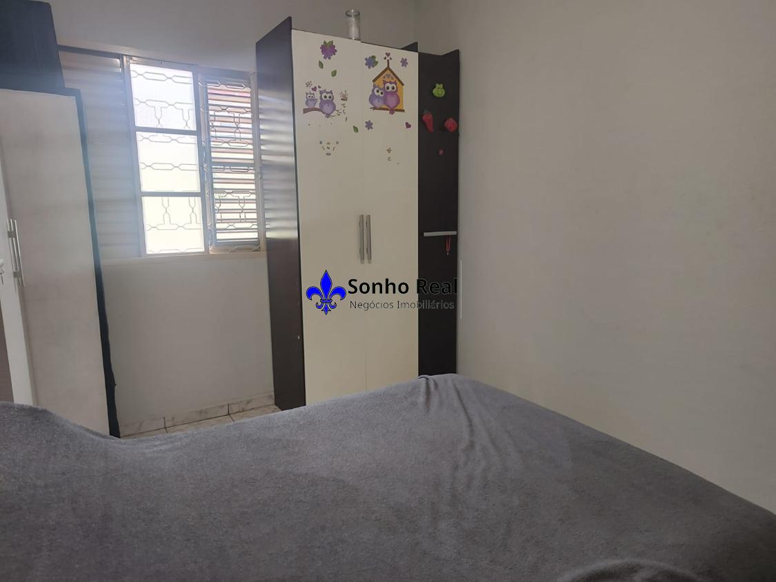 Casa à venda com 3 quartos, 174m² - Foto 12