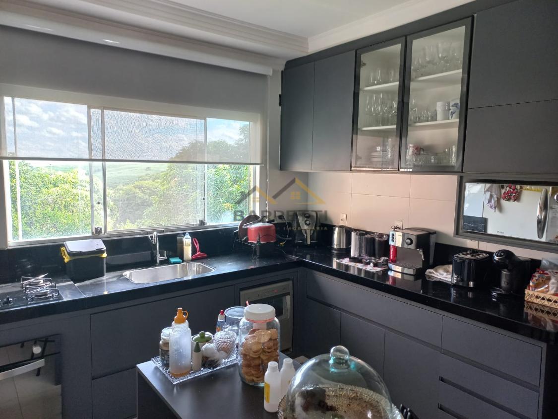 Casa, 4 quartos, 300 m² - Foto 12