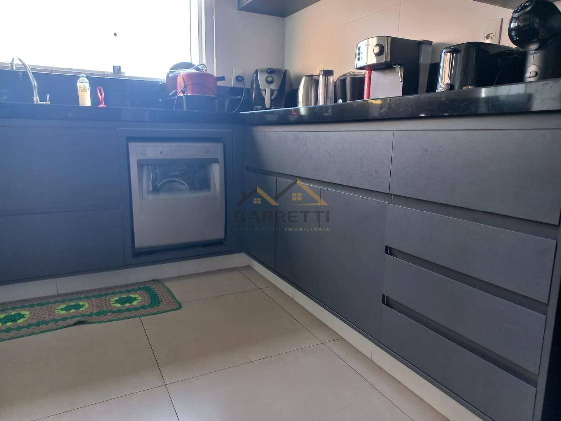 Casa, 4 quartos, 300 m² - Foto 15
