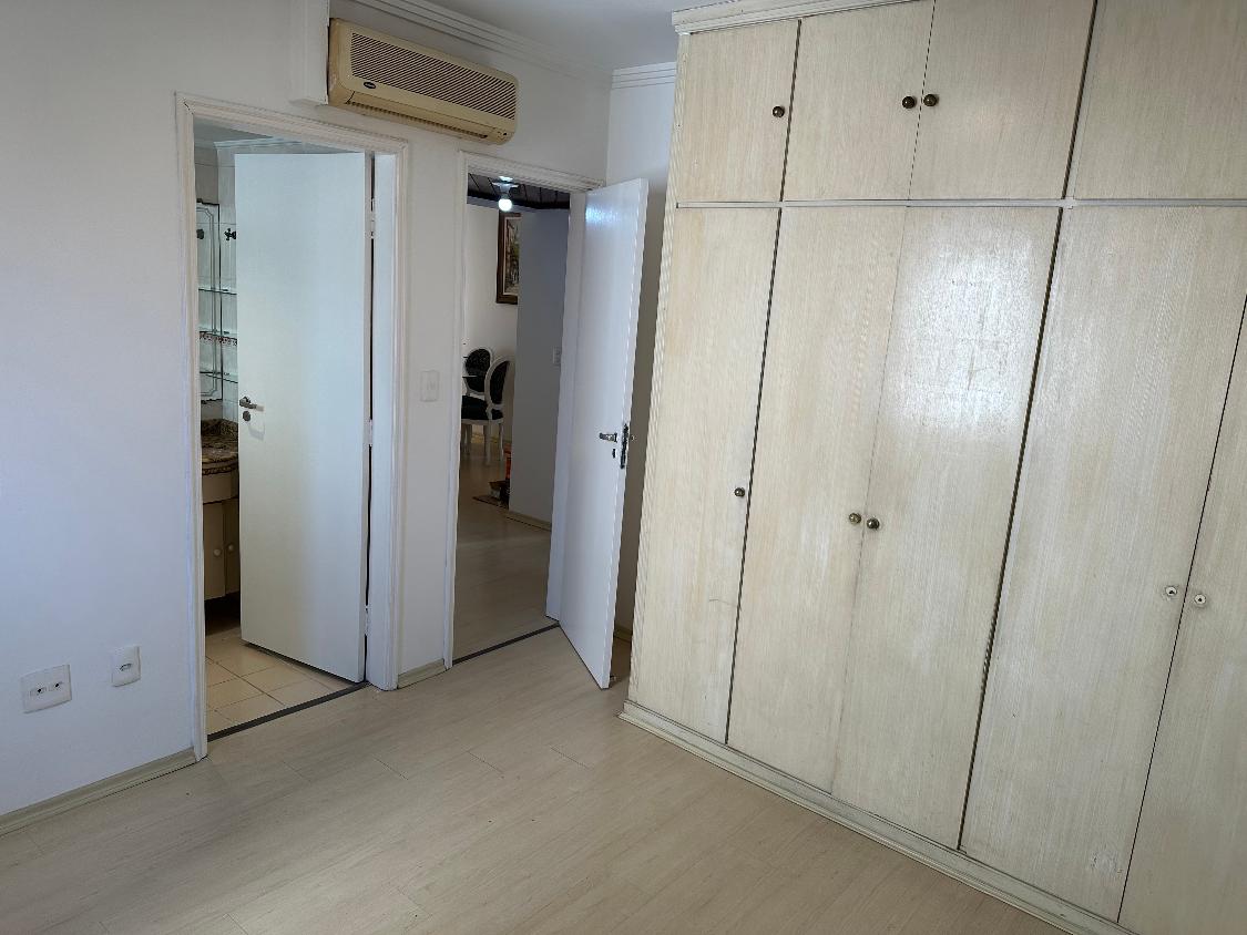 Apartamento à venda com 3 quartos, 81m² - Foto 6
