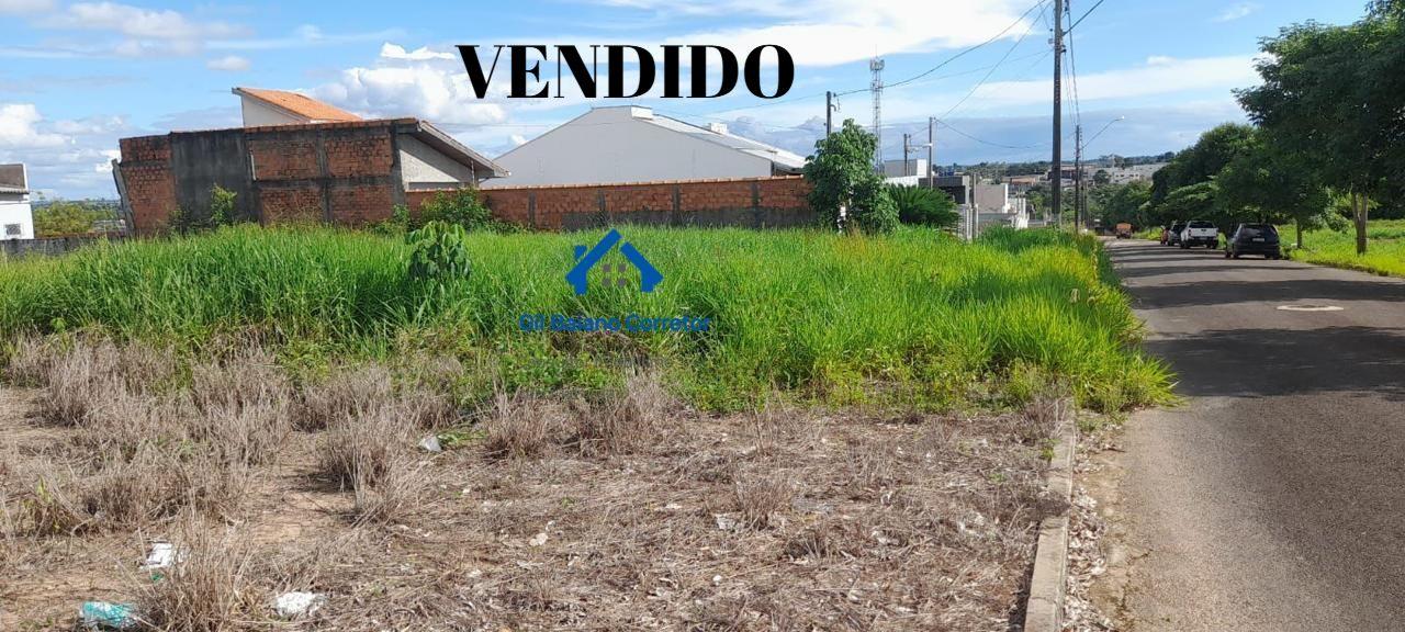 Terreno à venda, 300m² - Foto 1