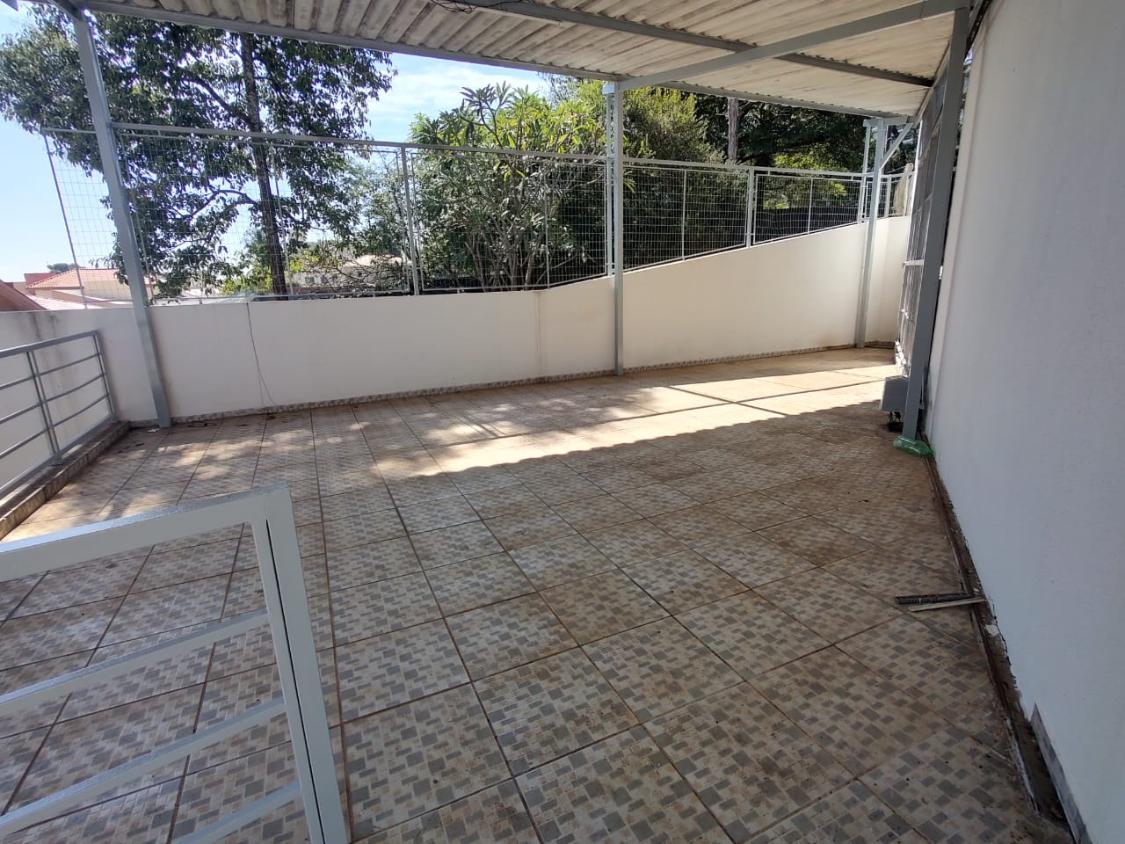 Casa à venda com 3 quartos, 250m² - Foto 5