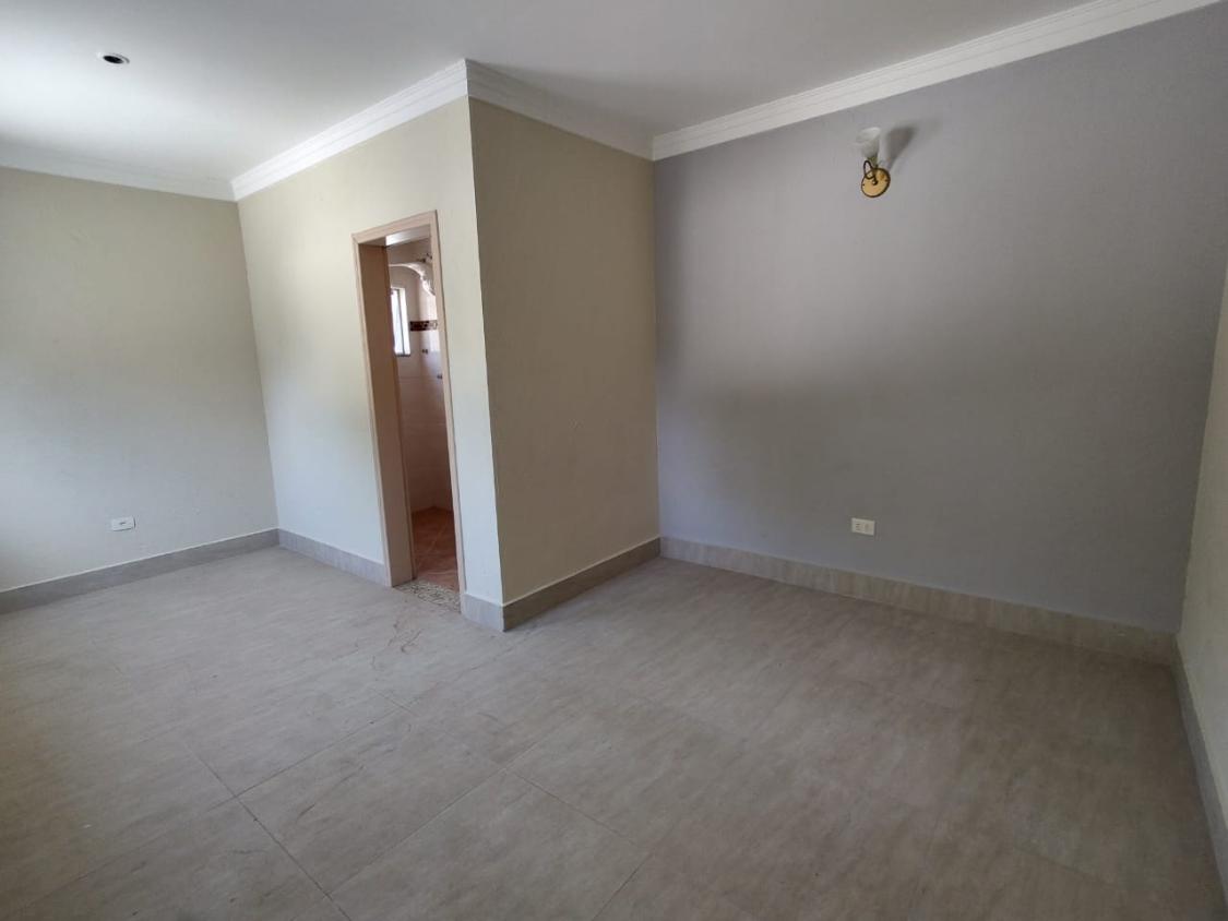 Casa à venda com 3 quartos, 250m² - Foto 22
