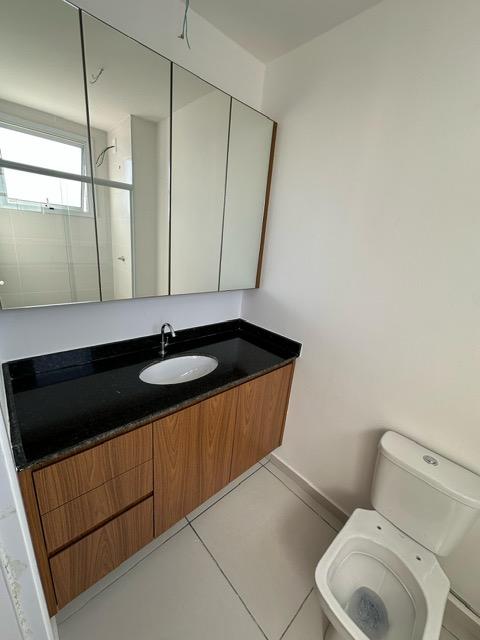 Apartamento à venda e aluguel com 2 quartos, 72m² - Foto 2