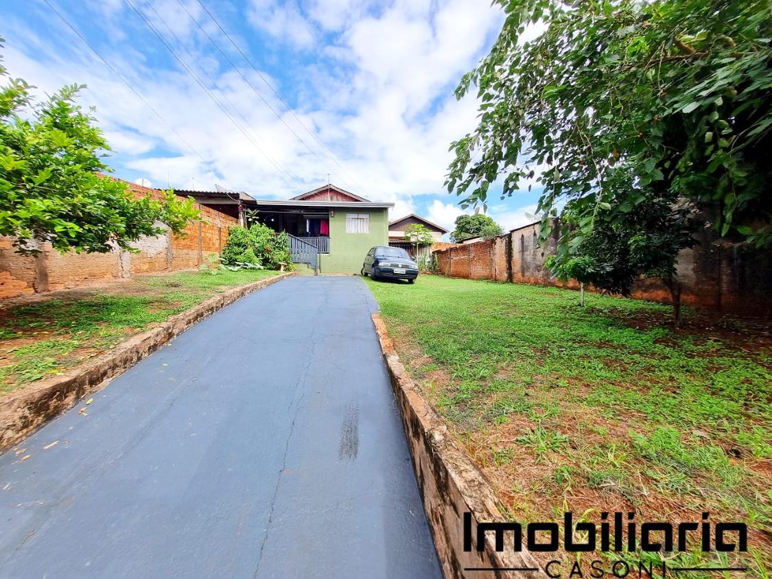 Casa à venda com 2 quartos, 300m² - Foto 1