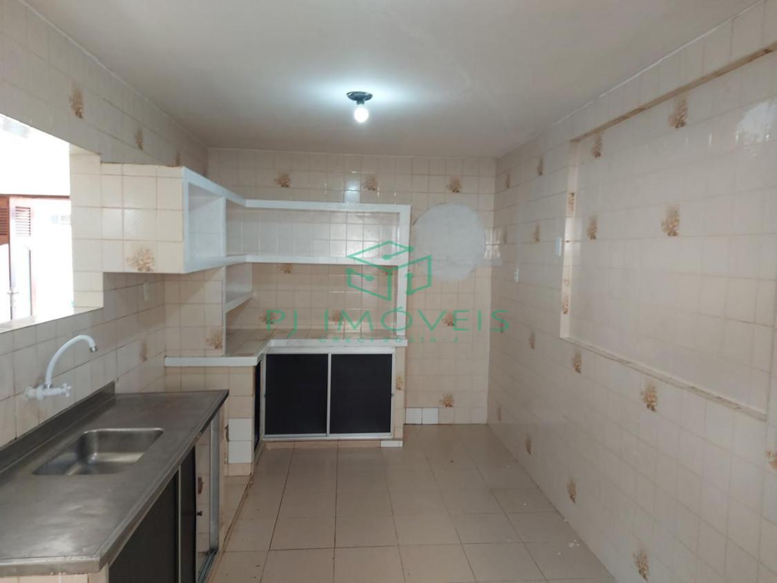 Casa à venda com 3 quartos, 135m² - Foto 16