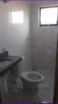 Casa à venda com 3 quartos, 81m² - Foto 4