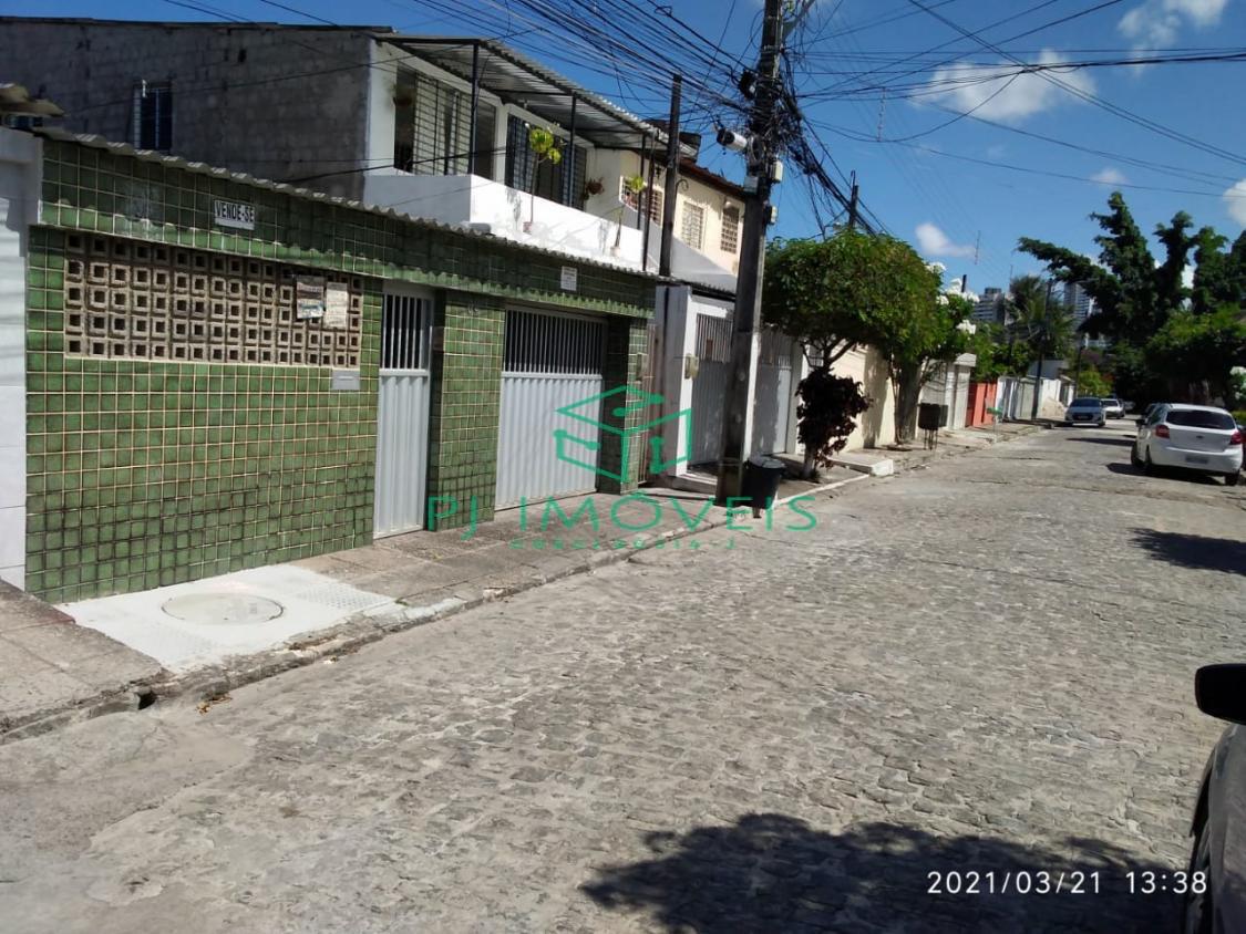 Casa à venda com 3 quartos, 197m² - Foto 2