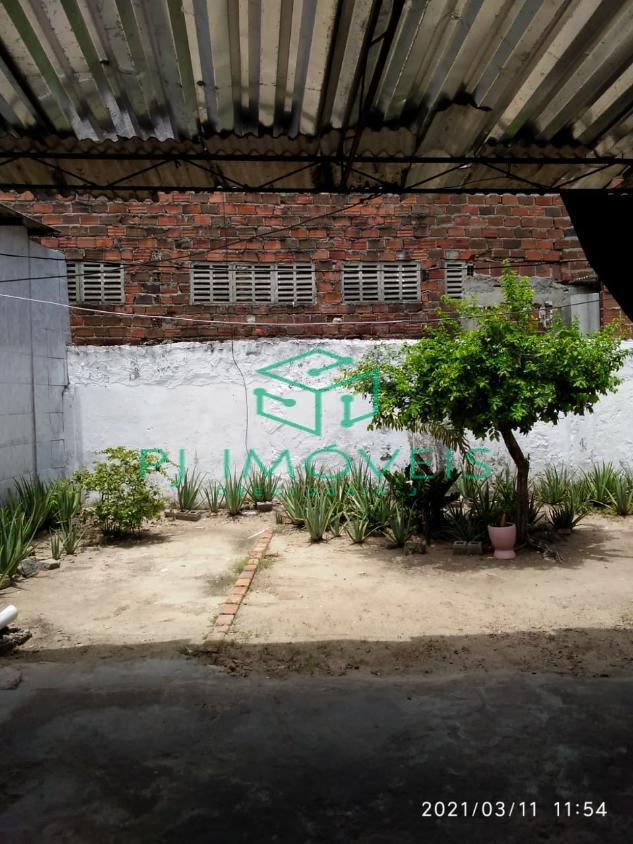 Casa à venda com 3 quartos, 197m² - Foto 4