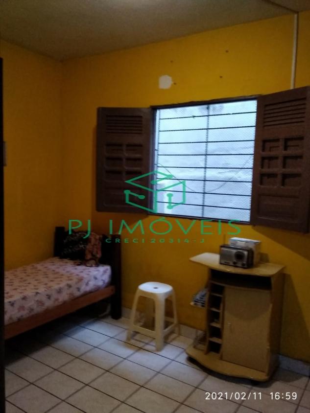 Casa à venda com 3 quartos, 197m² - Foto 5