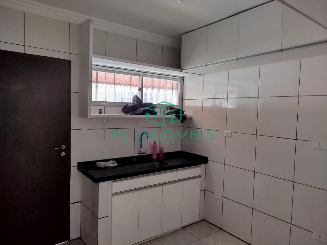 Casa à venda com 3 quartos, 204m² - Foto 9