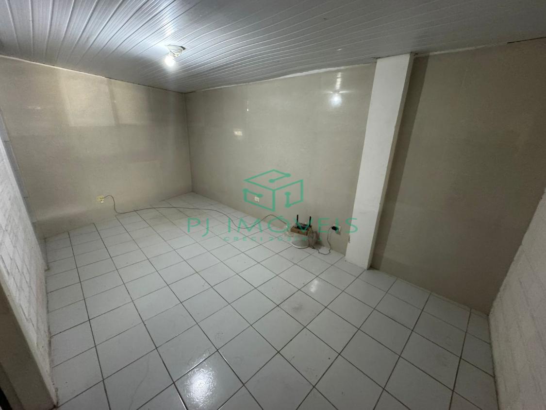 Depósito-Galpão-Armazém à venda com 4 quartos, 400m² - Foto 15