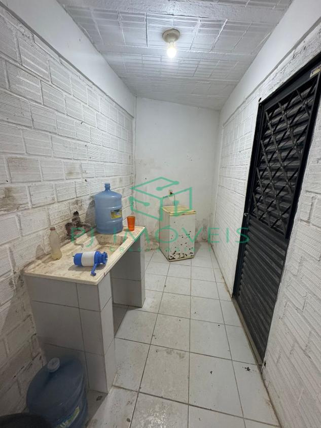 Depósito-Galpão-Armazém à venda com 4 quartos, 400m² - Foto 13