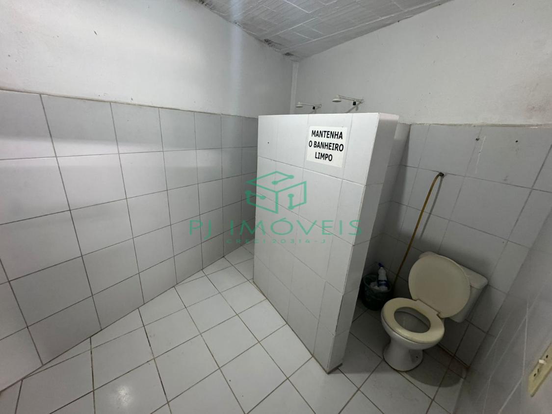 Depósito-Galpão-Armazém à venda com 4 quartos, 400m² - Foto 17