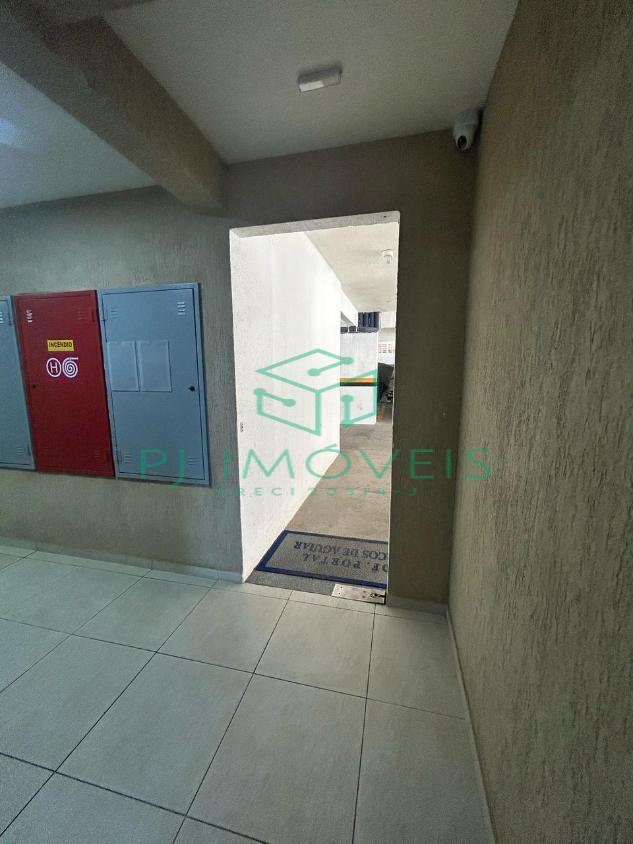 Apartamento para alugar com 2 quartos, 60m² - Foto 8