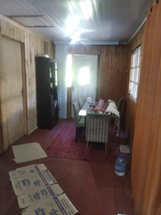 Casa à venda com 2 quartos, 65m² - Foto 11