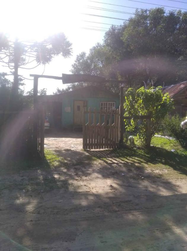 Casa à venda com 2 quartos, 65m² - Foto 1