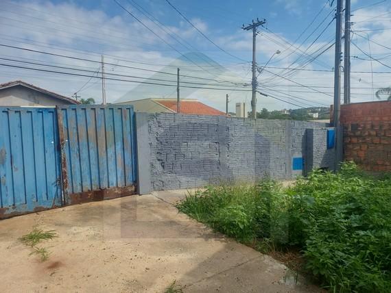 Casa de Condomínio à venda com 2 quartos, 250m² - Foto 2