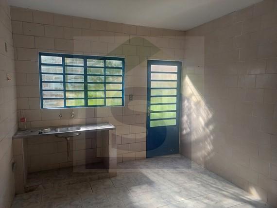 Casa de Condomínio à venda com 2 quartos, 250m² - Foto 7