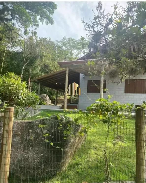 Chácara à venda com 2 quartos, 3800m² - Foto 2