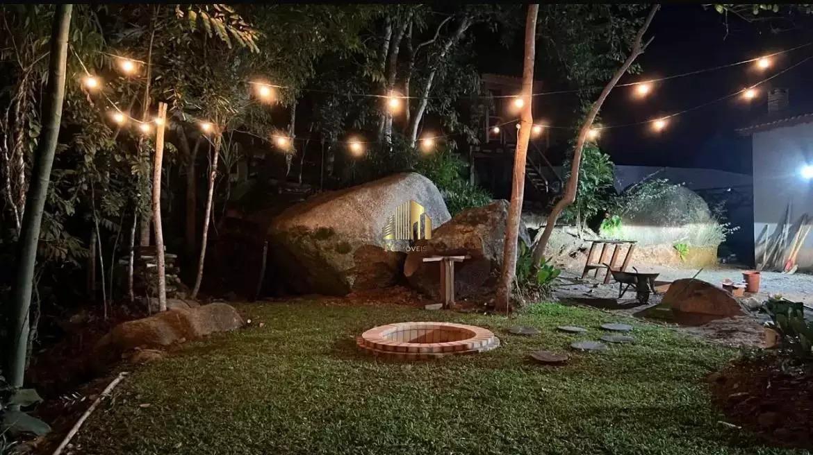 Chácara à venda com 2 quartos, 3800m² - Foto 11