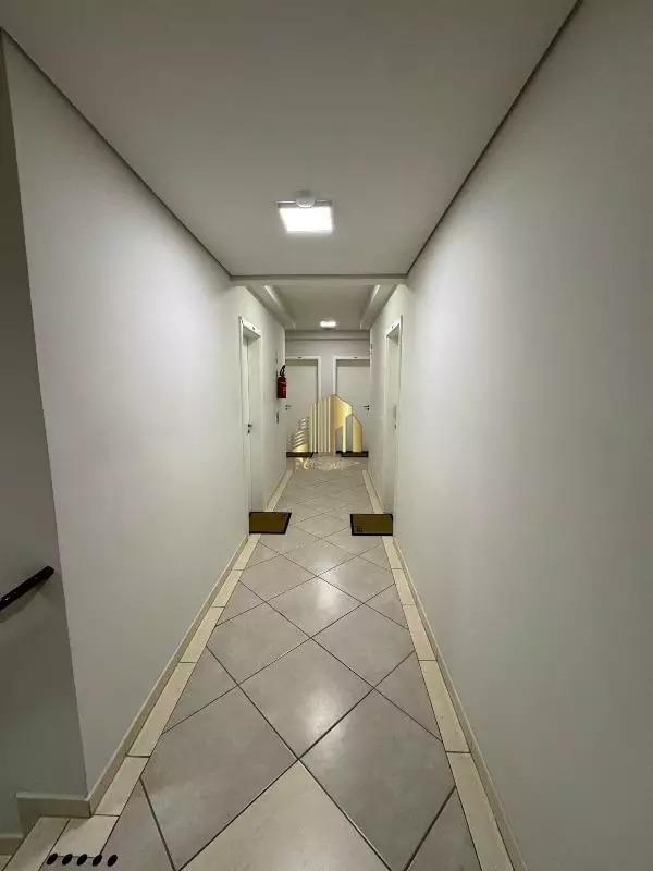 Apartamento à venda com 1 quarto, 45m² - Foto 3