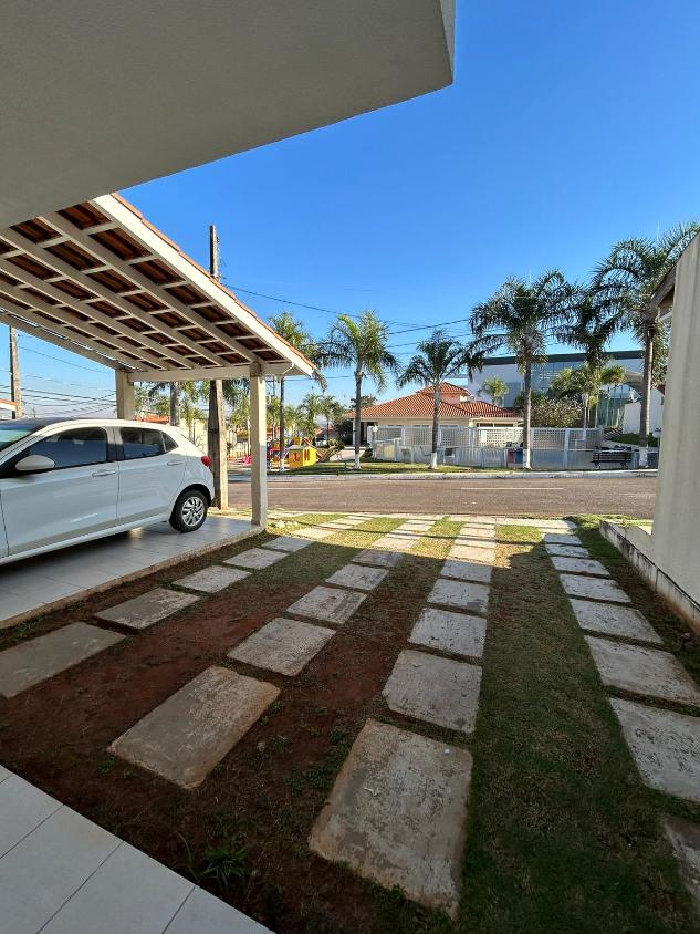 Casa de Condomínio à venda com 3 quartos, 124m² - Foto 1