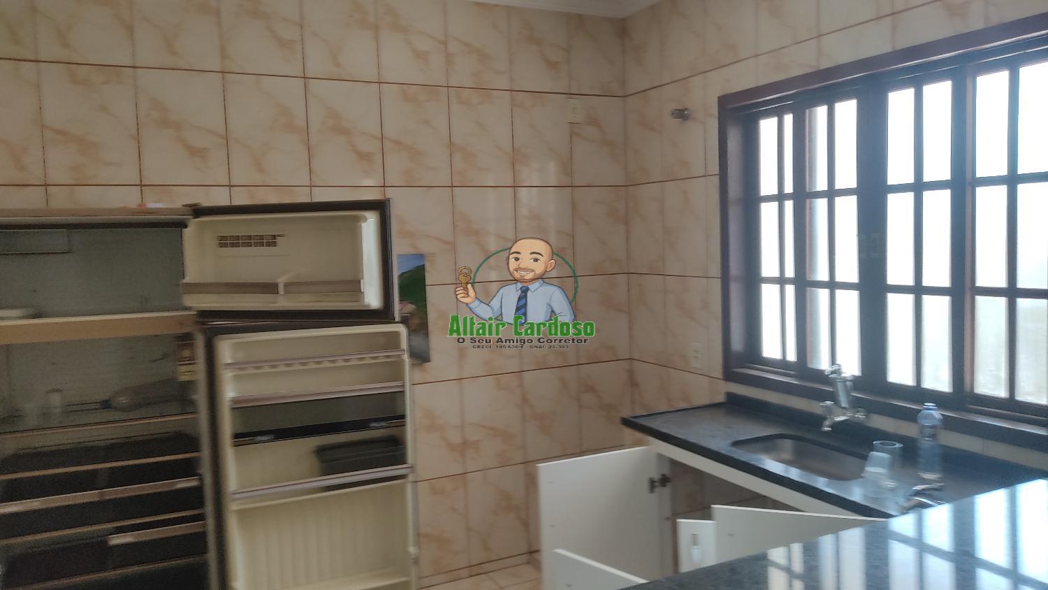 Casa à venda com 2 quartos, 90m² - Foto 6