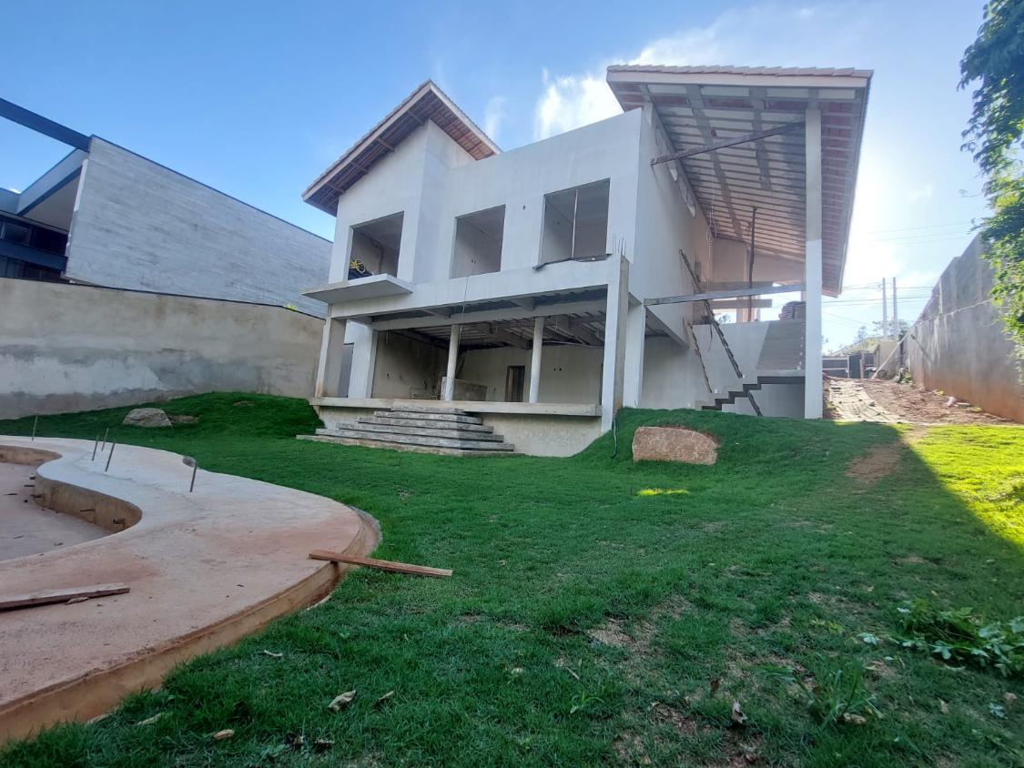 Casa de Condomínio à venda com 5 quartos, 402m² - Foto 29