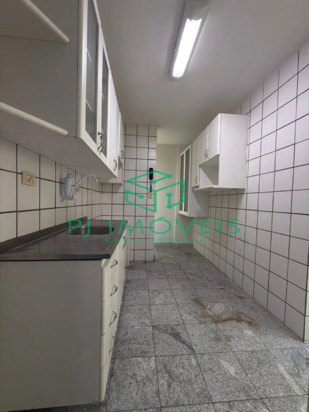 Apartamento à venda com 3 quartos, 84m² - Foto 4